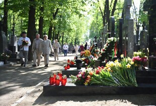 Поліція посилила заходи безпеки в поминальні дні: про що йдеться