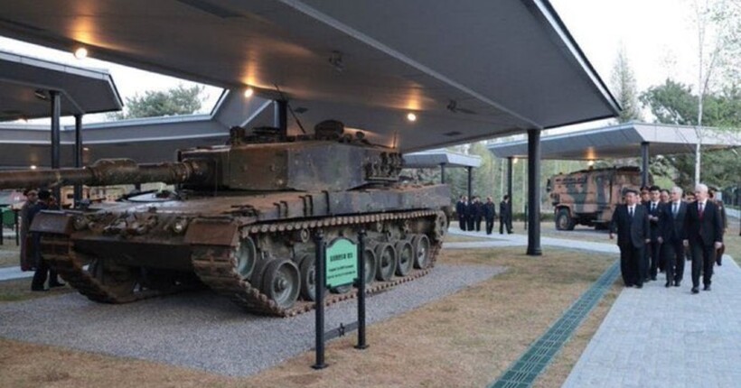 В КНДР відкрили музей війни рф проти України: Кім Чен Ин показав захоплений Leopard