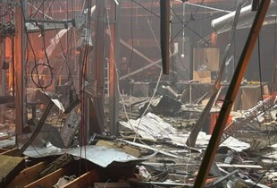 В Кривому Розі через удари російських БпЛА по ТЦ загинуло п'ятеро людей, ще 52 особи поранені