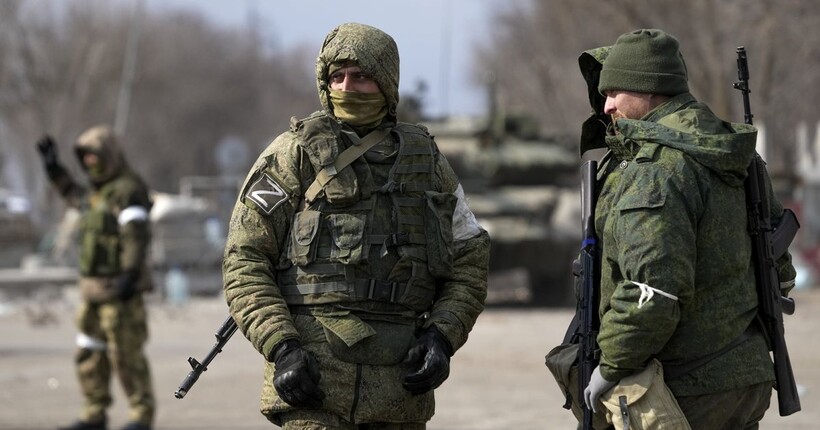 Обійняли посади в окупаційних органах влади: двох херсонців підозрюють у колабораціонізмі