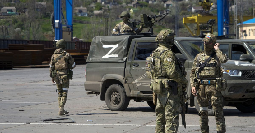 У північній частині Вовчанська окупанти беруть цивільних у полон, відомо про перші розстріли — МВС